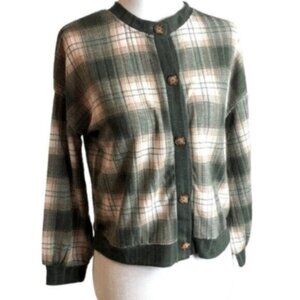NWT Love, Fire Plaid Button Down Casual Cozy Comfy Top Green Tan Juniors Medium